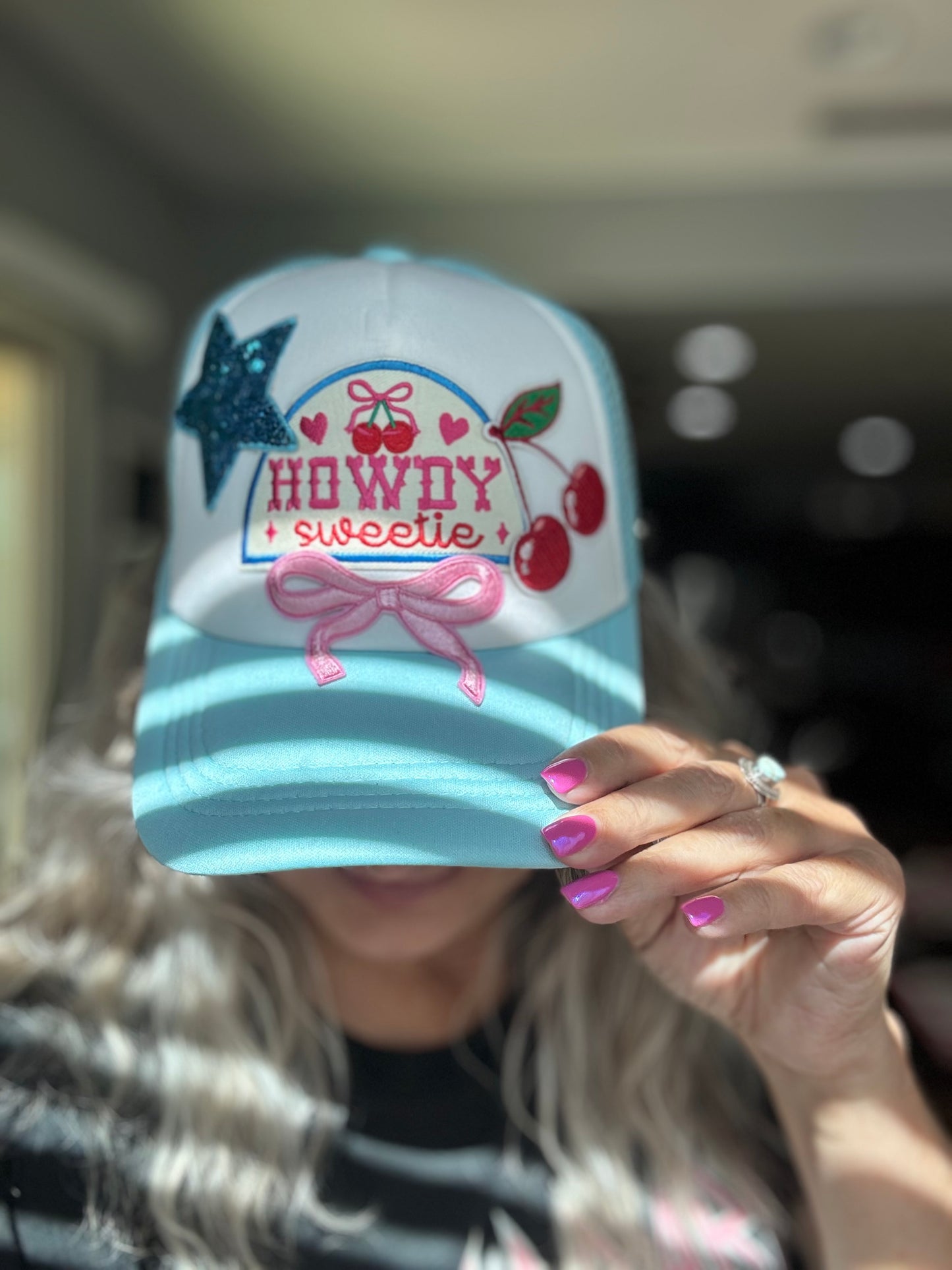 Howdy sweetie trucker hat