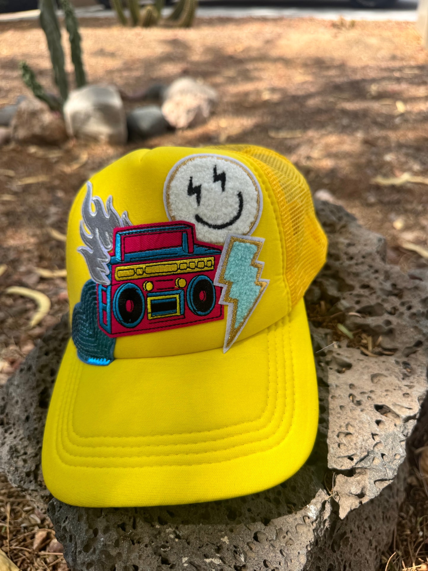 80βs boombox trucker hat